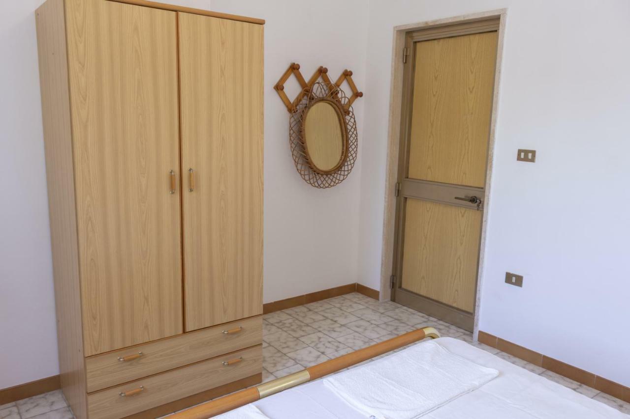 Casa Gelso Apartment ปุนตาปรอสชุตโต ภายนอก รูปภาพ