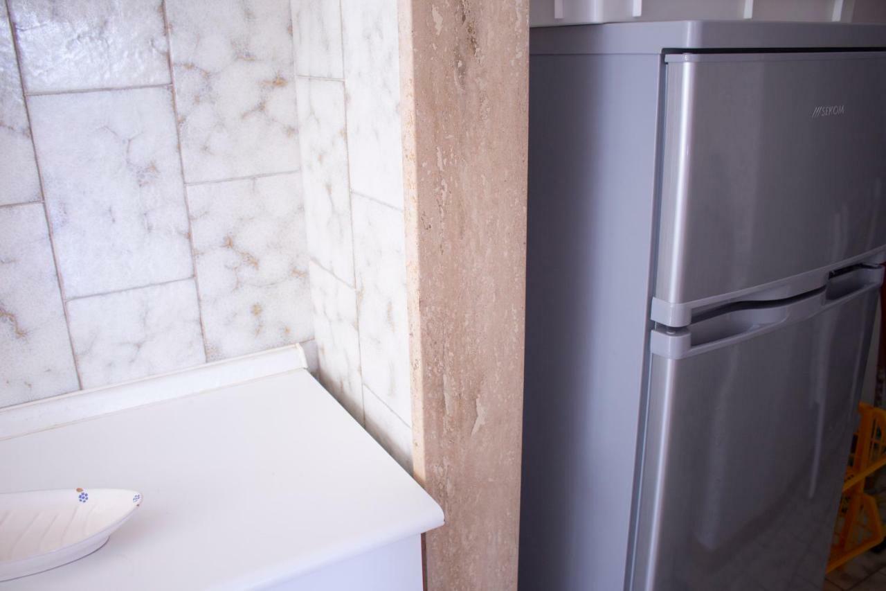 Casa Gelso Apartment ปุนตาปรอสชุตโต ภายนอก รูปภาพ